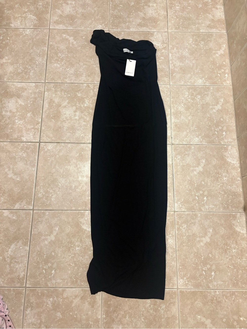 Black One-Shoulder Maxi Dress